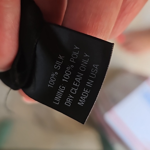 Alice & Trixie 💯 Silk Halter Black Dress - Picture 5 of 5